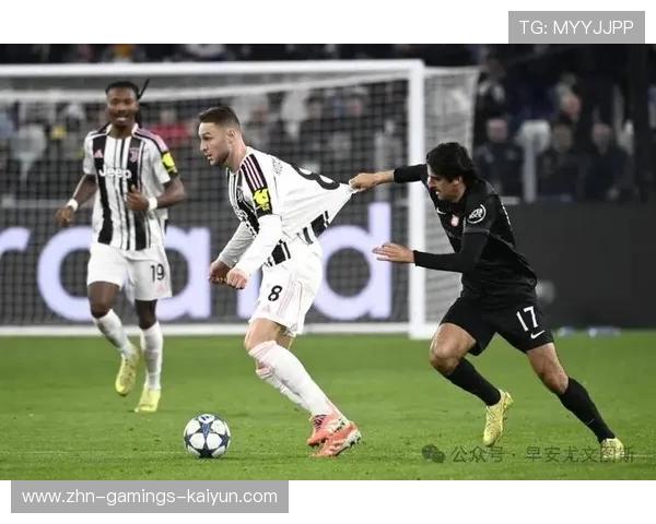 尤文麦肯尼禁区回做弗拉霍维奇跟进推射破门：精彩瞬间背后的战术解密