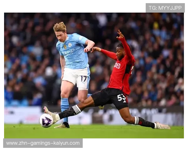 英超曼城前场连环穿插，射门质量明显提高